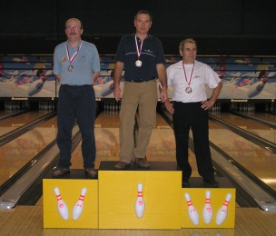 IR-Veterans-20042005-PodiumHommes2S.jpg (39594 octets)