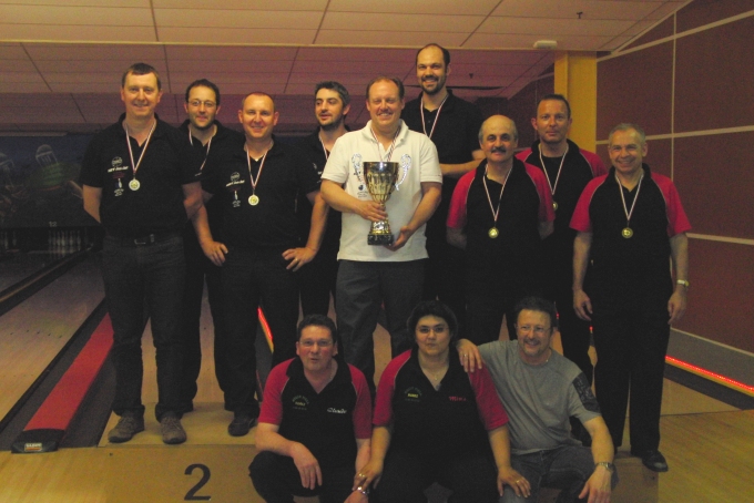 2008-2009-Trophee-Regional-Equipes-02-S.jpg (198413 octets)