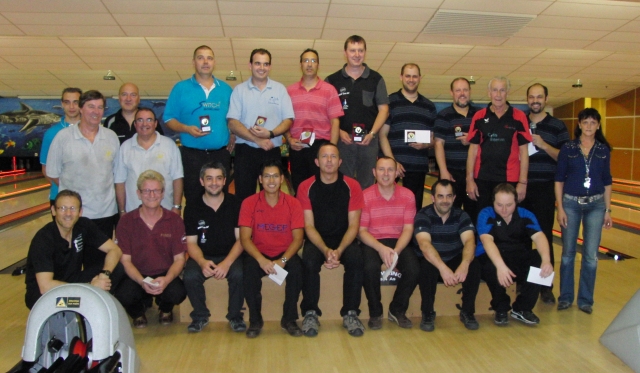 2009-2010-Tournoi-Belfort-Oct-09-Podium-S.jpg (198537 octets)